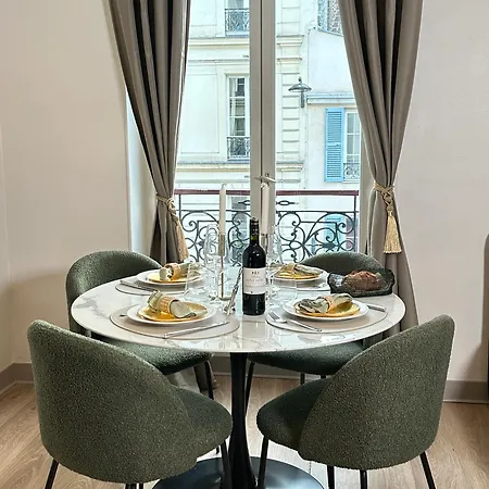 Apartment Champs Elysees Area Paris