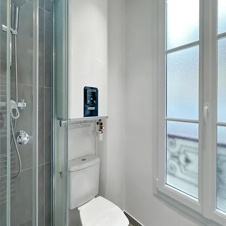 Apartment Champs Elysees Area