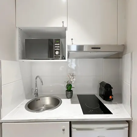 Apartment Champs Elysees Area *