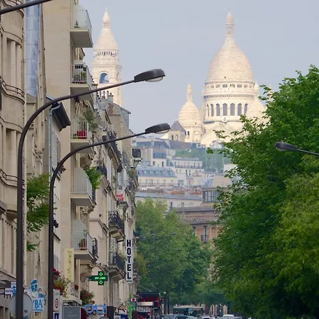Champs Elysees Area *