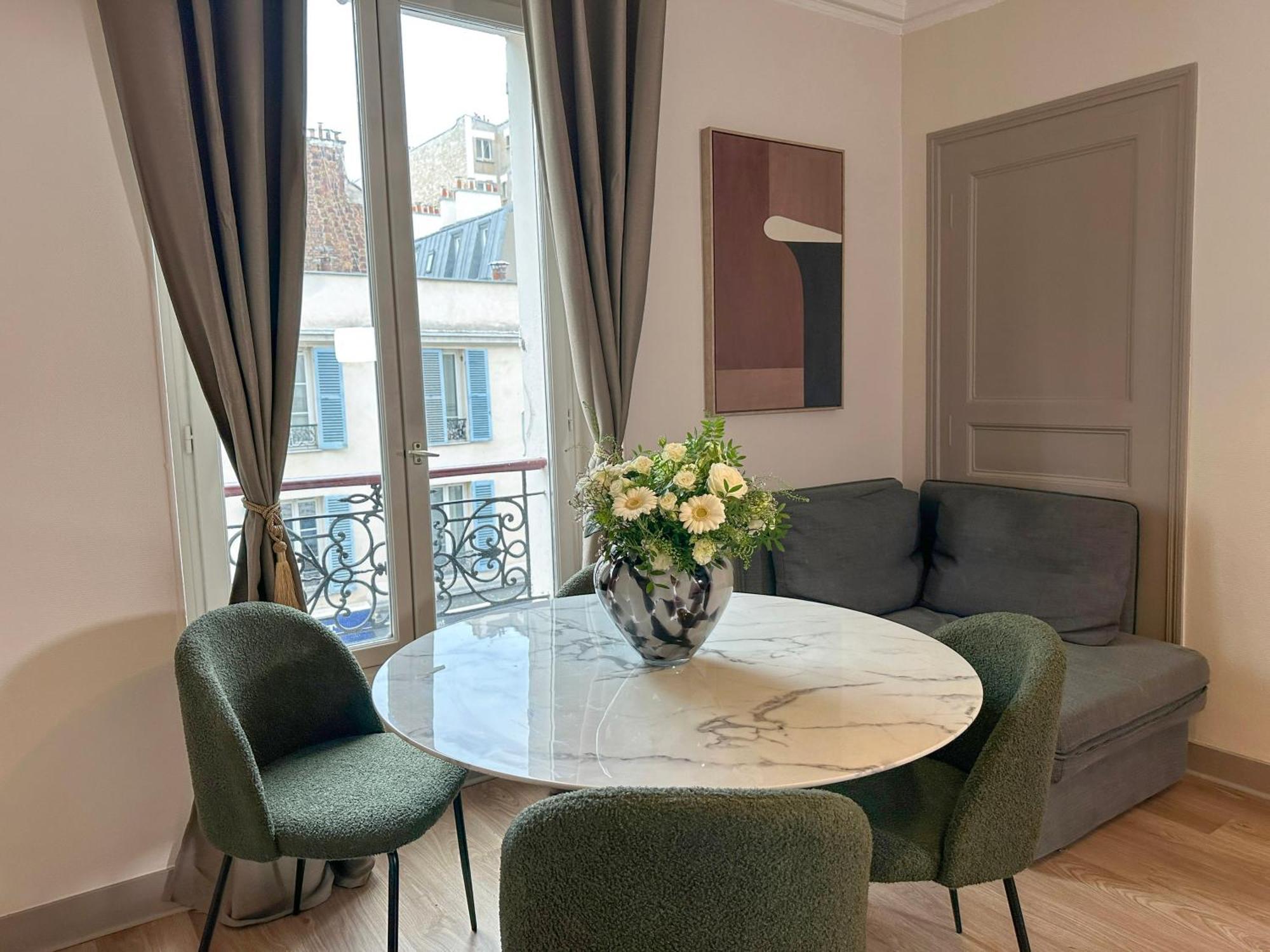 Appartamento Champs Elysées - Deluxe Family Parigi